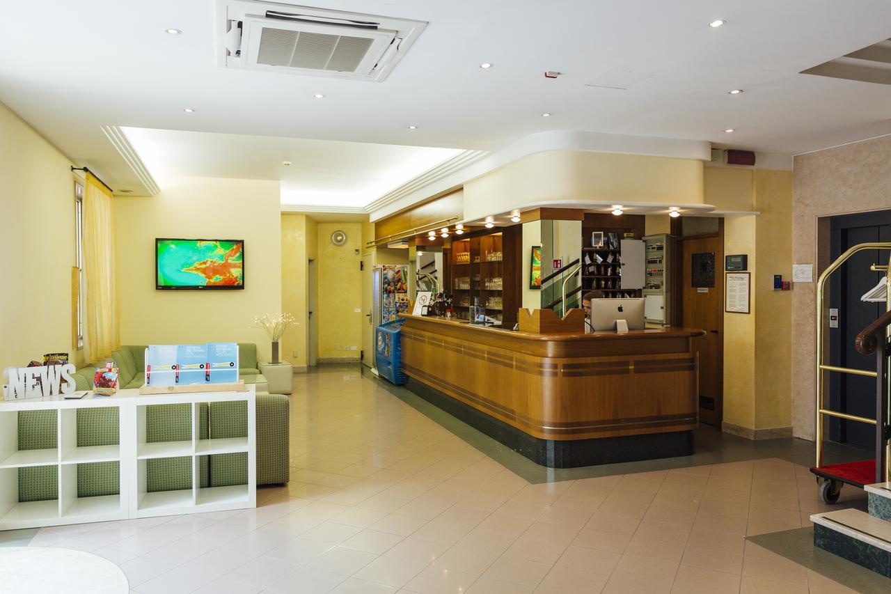 Hotel Montecarlo 리미니 외부 사진